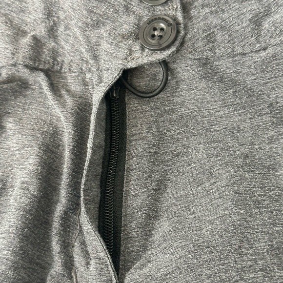 Merrell Cargo Shorts Womans Outdoor Camping Hiking Lightweight Gray Size 4 - Picture 8 of 9